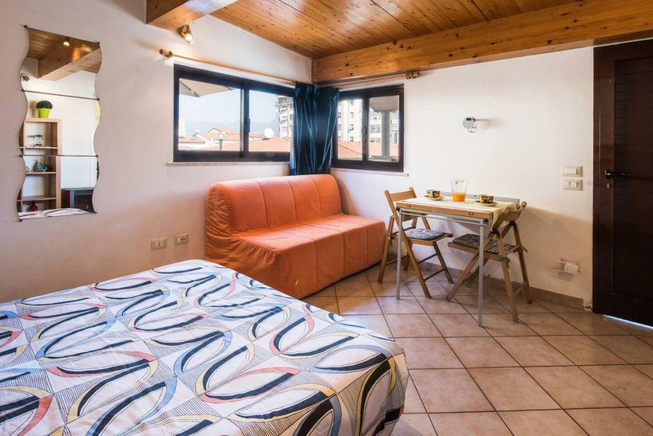 Altido Apt For 8 With Huge Terrace In Old Town Of Viareggio Zewnętrze zdjęcie
